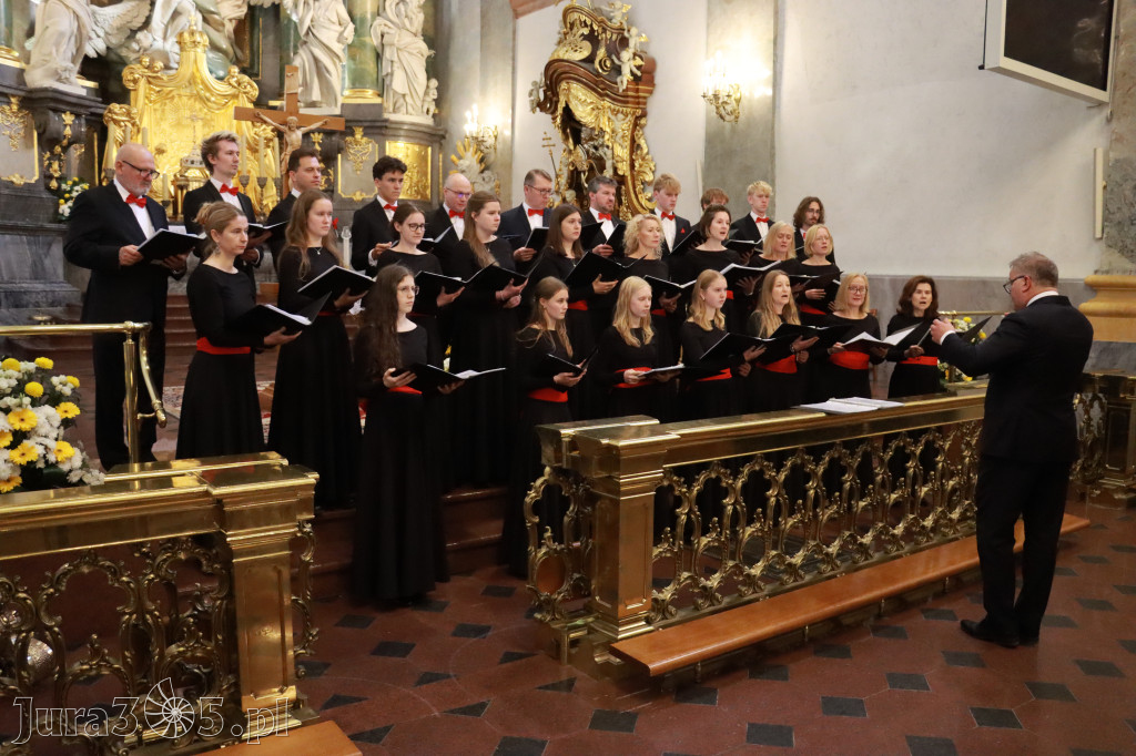 Fotorelacja III: XIV Międzynarodowy Festiwal Chóralnej Pieśni Maryjnej w Koziegłowach