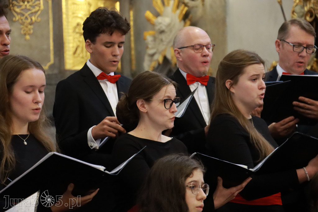 Fotorelacja III: XIV Międzynarodowy Festiwal Chóralnej Pieśni Maryjnej w Koziegłowach