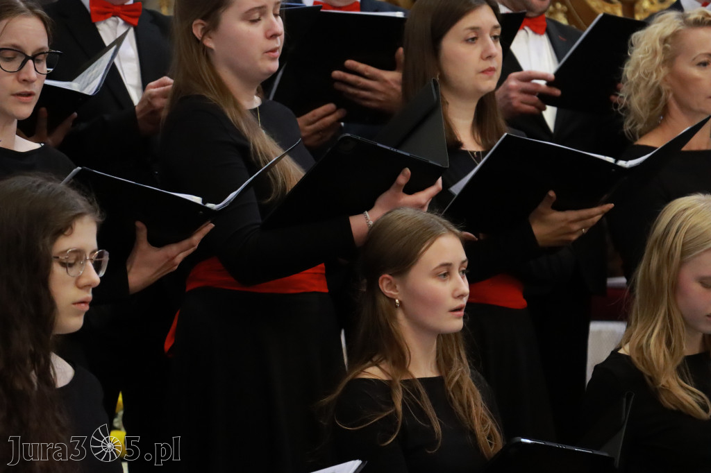 Fotorelacja III: XIV Międzynarodowy Festiwal Chóralnej Pieśni Maryjnej w Koziegłowach