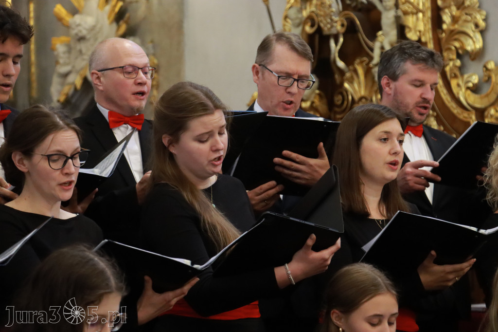 Fotorelacja III: XIV Międzynarodowy Festiwal Chóralnej Pieśni Maryjnej w Koziegłowach