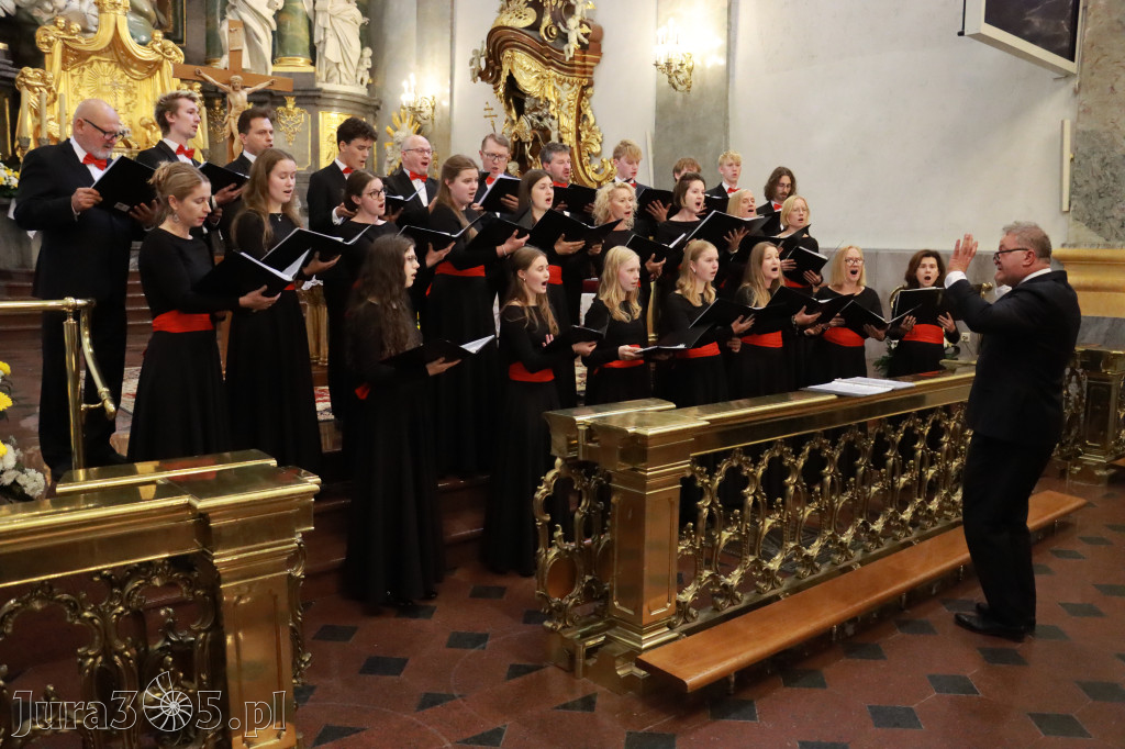 Fotorelacja III: XIV Międzynarodowy Festiwal Chóralnej Pieśni Maryjnej w Koziegłowach