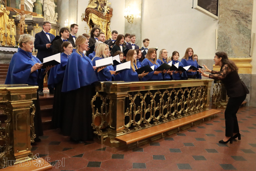 Fotorelacja III: XIV Międzynarodowy Festiwal Chóralnej Pieśni Maryjnej w Koziegłowach