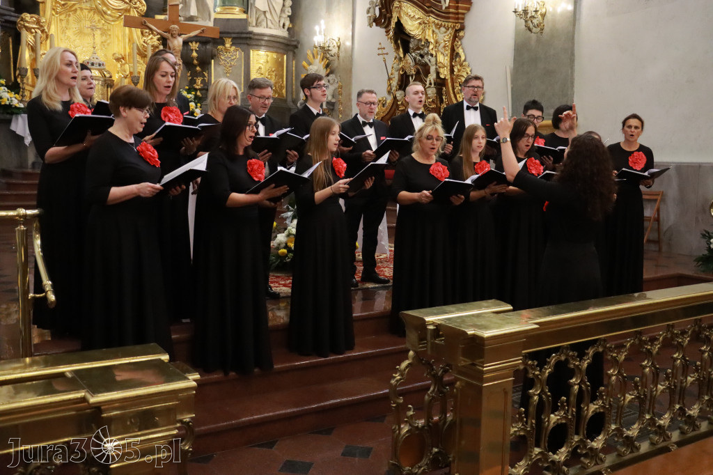 Fotorelacja III: XIV Międzynarodowy Festiwal Chóralnej Pieśni Maryjnej w Koziegłowach