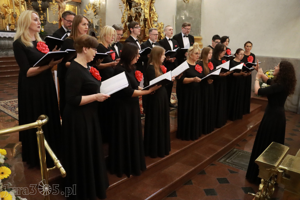 Fotorelacja III: XIV Międzynarodowy Festiwal Chóralnej Pieśni Maryjnej w Koziegłowach