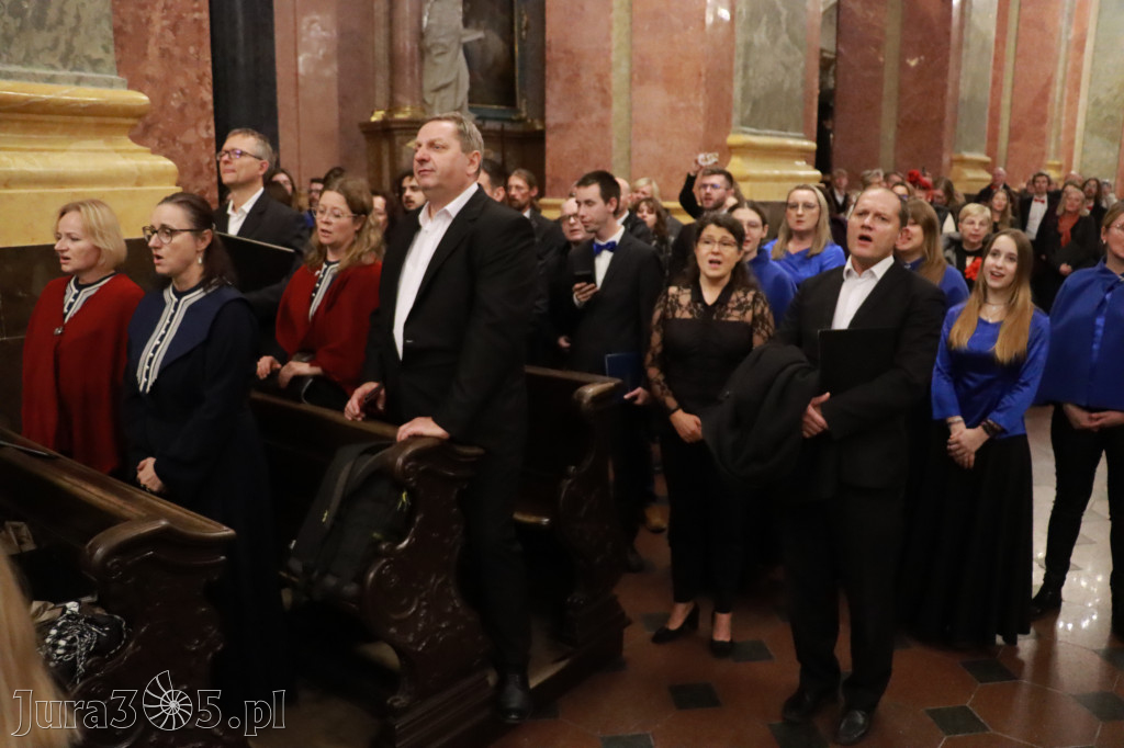 Fotorelacja III: XIV Międzynarodowy Festiwal Chóralnej Pieśni Maryjnej w Koziegłowach