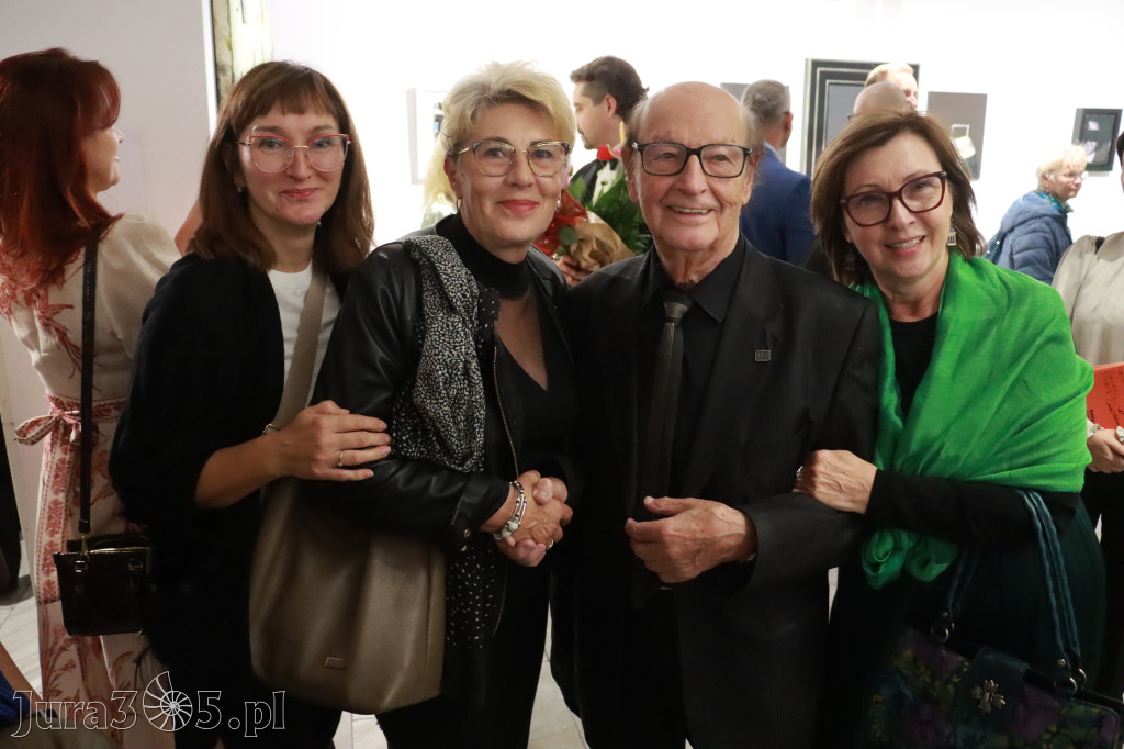 Fotorelacja: Wernisaż „I każdy może to zobaczyć - OD FIGURACJI DO ABSTRAKCJI” w MOK Zawiercie