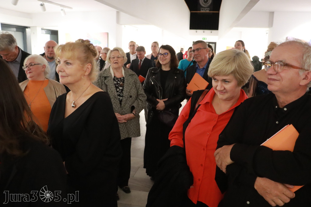 Fotorelacja: Wernisaż „I każdy może to zobaczyć - OD FIGURACJI DO ABSTRAKCJI” w MOK Zawiercie