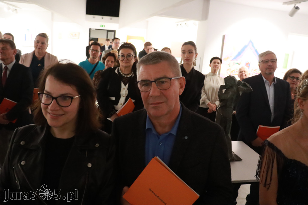 Fotorelacja: Wernisaż „I każdy może to zobaczyć - OD FIGURACJI DO ABSTRAKCJI” w MOK Zawiercie