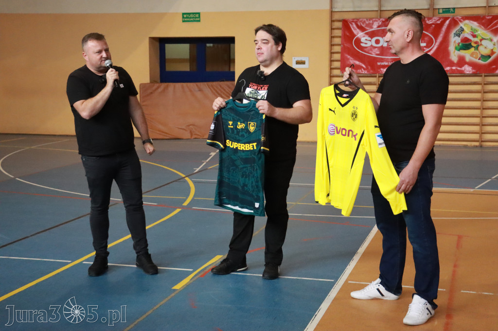 Fotorelacja: Charytatywny Turniej Piłki Nożnej „Gramy dla Frania” w Myszkowie