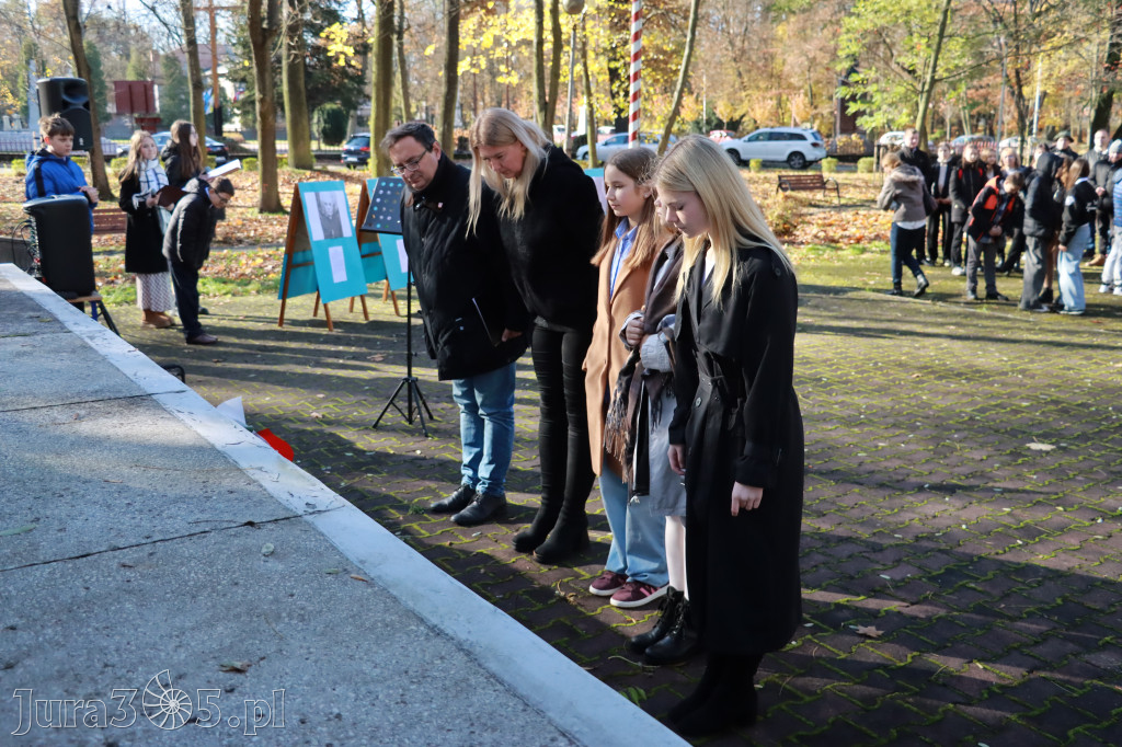 Fotorelacja: Spacer Pamięci - Zawiercie 2025