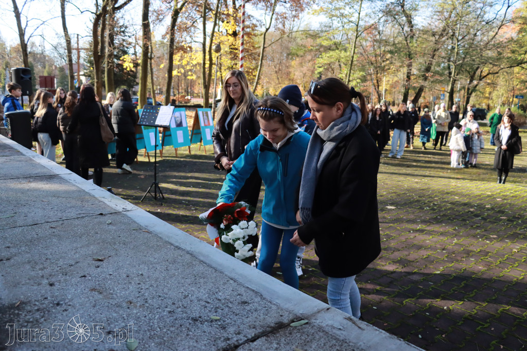 Fotorelacja: Spacer Pamięci - Zawiercie 2025
