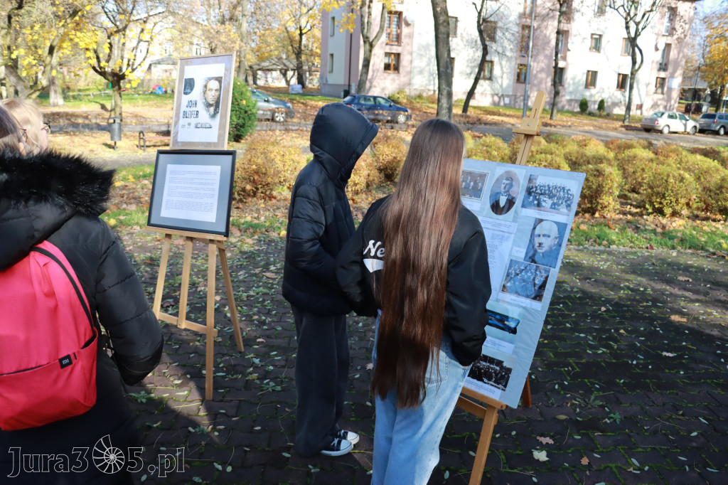 Fotorelacja: Spacer Pamięci - Zawiercie 2025