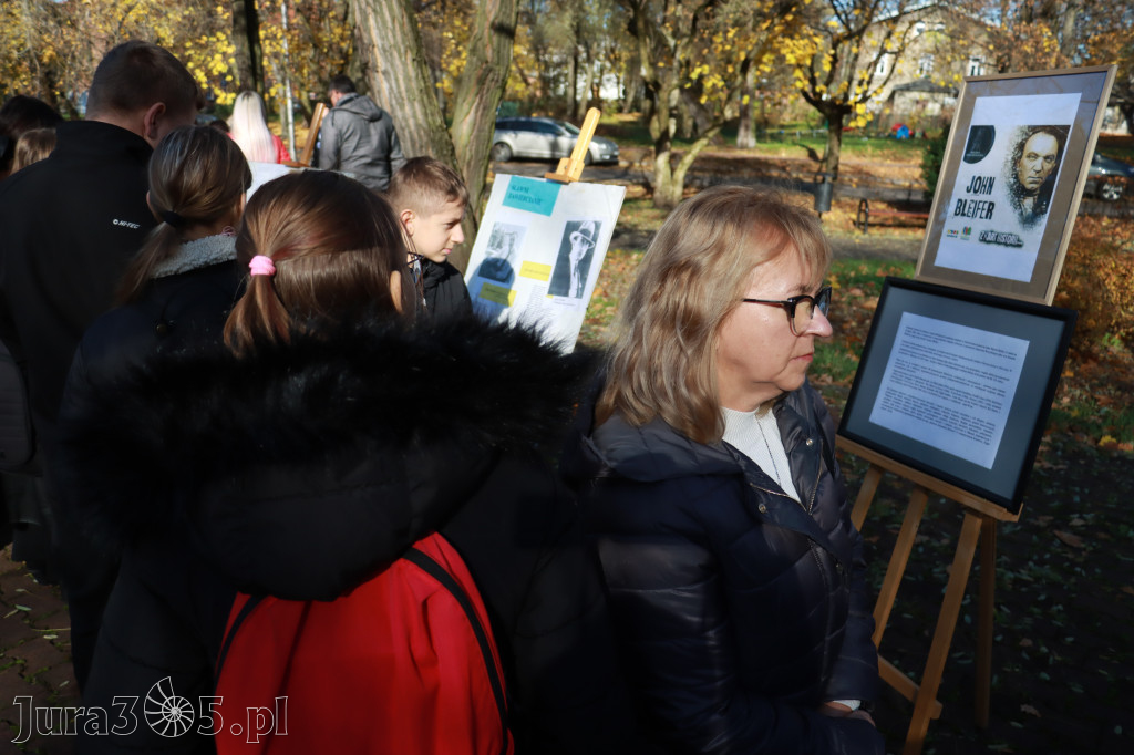 Fotorelacja: Spacer Pamięci - Zawiercie 2025