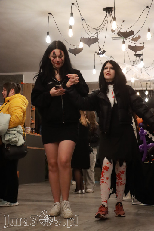 Fotorelacja: Zawierciańska Noc Horrorów w MOK Zawiercie