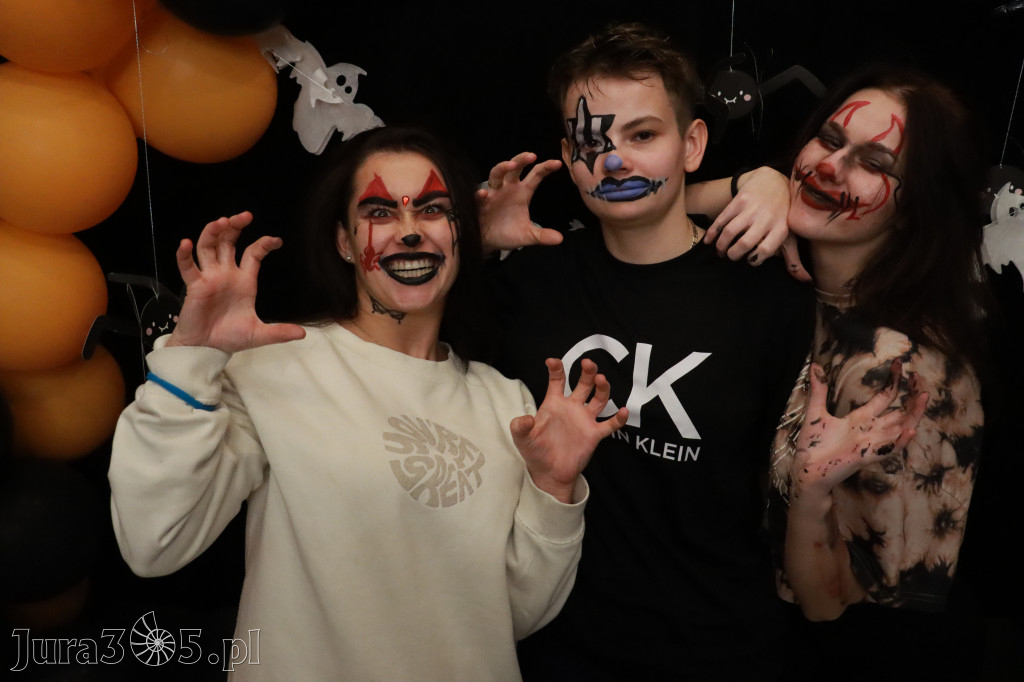 Fotorelacja: Zawierciańska Noc Horrorów w MOK Zawiercie