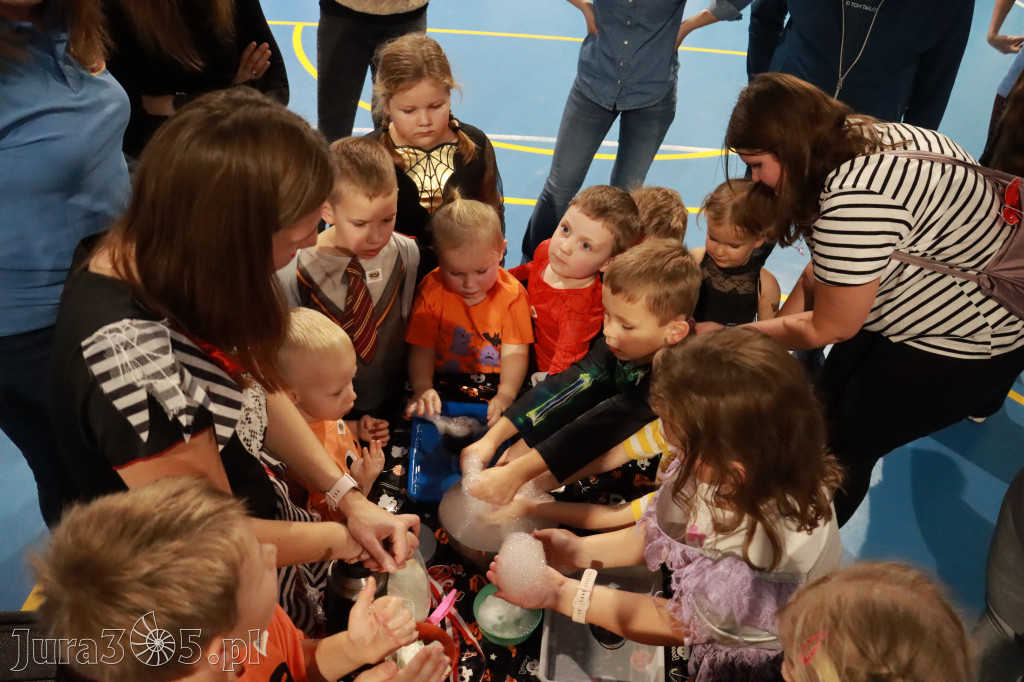 Fotorelacja: Dynia Party w MOSiR Myszków!