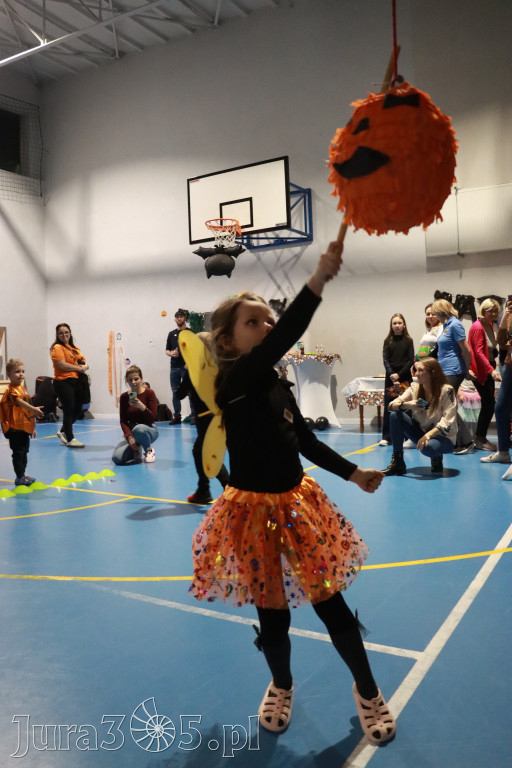 Fotorelacja: Dynia Party w MOSiR Myszków!