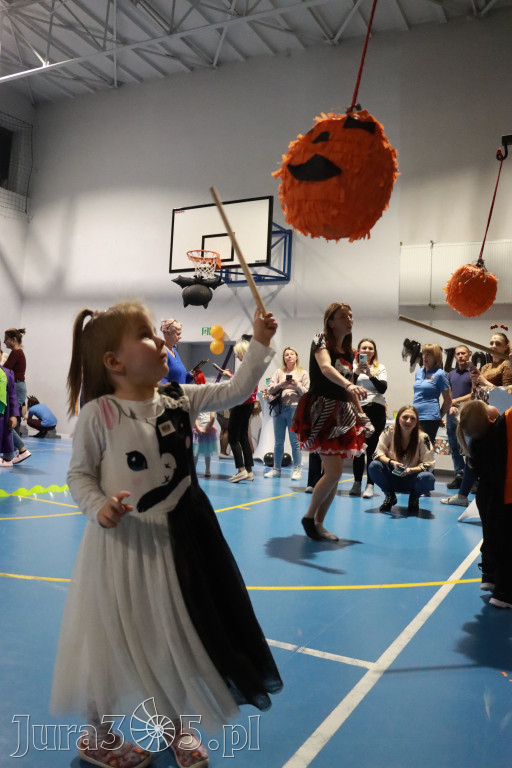 Fotorelacja: Dynia Party w MOSiR Myszków!