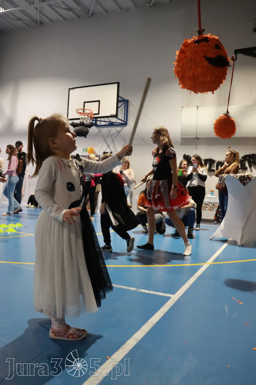 Fotorelacja: Dynia Party w MOSiR Myszków!