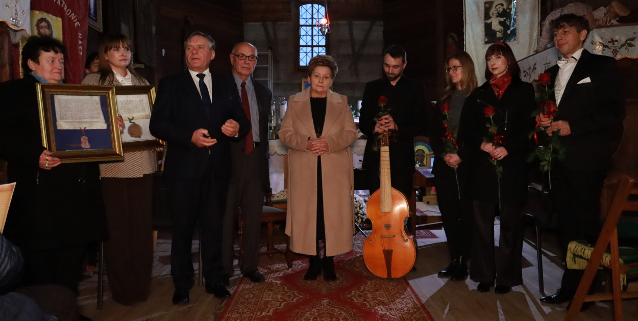 Fotorelacja: Koncert Zaduszny DLA NICH w Cynkowie Gmina Koziegłowy