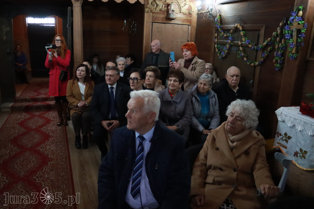 Fotorelacja: Koncert Zaduszny DLA NICH w Cynkowie Gmina Koziegłowy