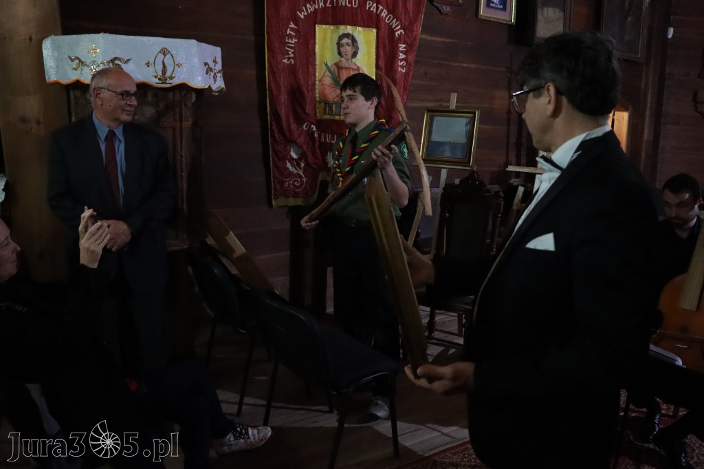 Fotorelacja: Koncert Zaduszny DLA NICH w Cynkowie Gmina Koziegłowy