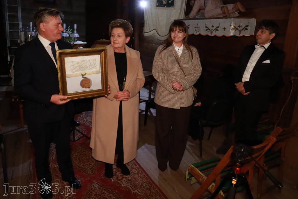 Fotorelacja: Koncert Zaduszny DLA NICH w Cynkowie Gmina Koziegłowy