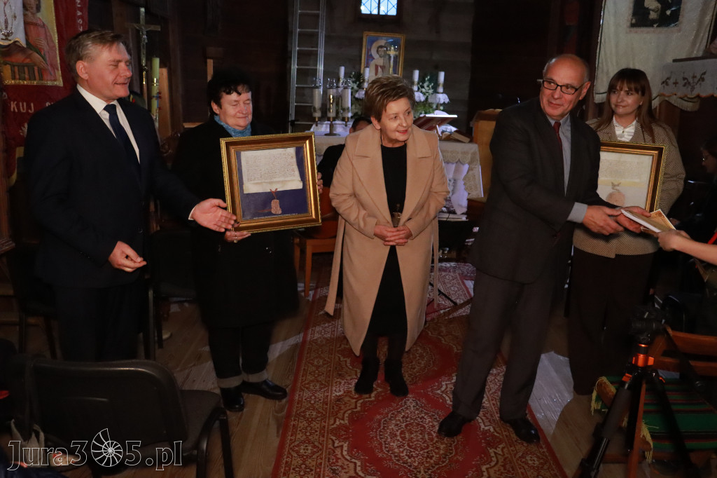 Fotorelacja: Koncert Zaduszny DLA NICH w Cynkowie Gmina Koziegłowy