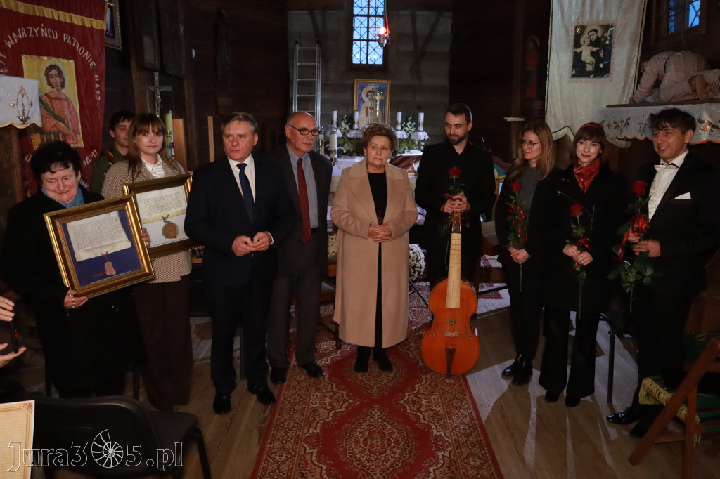 Fotorelacja: Koncert Zaduszny DLA NICH w Cynkowie Gmina Koziegłowy