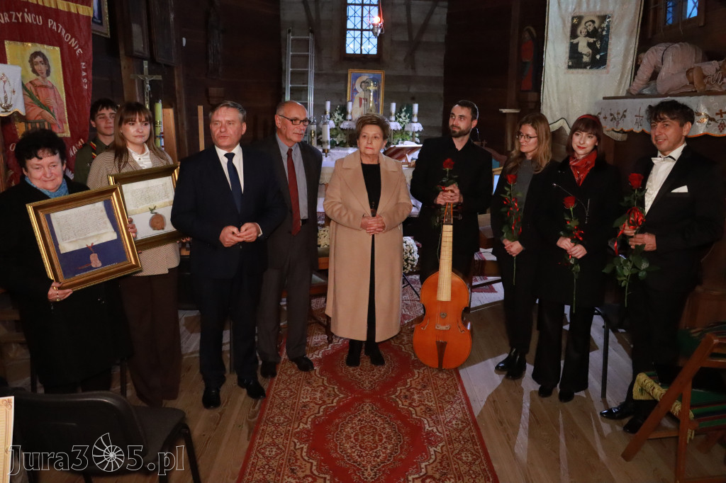 Fotorelacja: Koncert Zaduszny DLA NICH w Cynkowie Gmina Koziegłowy