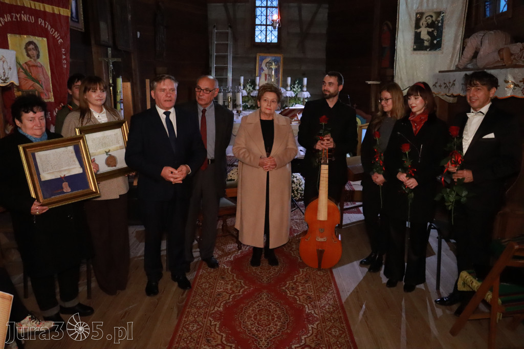 Fotorelacja: Koncert Zaduszny DLA NICH w Cynkowie Gmina Koziegłowy