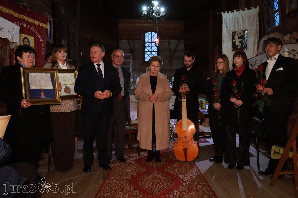 Fotorelacja: Koncert Zaduszny DLA NICH w Cynkowie Gmina Koziegłowy