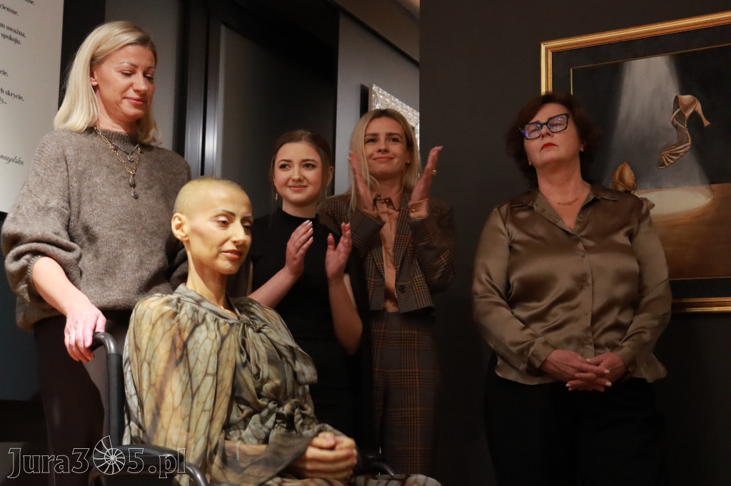 Fotorelacja: Wernisaż TRZY SERCA JEDEN ŚWIAT w MOK Zawiercie
