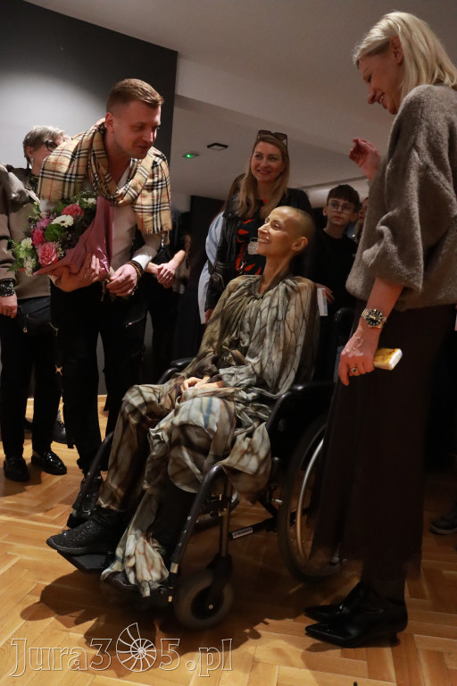 Fotorelacja: Wernisaż TRZY SERCA JEDEN ŚWIAT w MOK Zawiercie