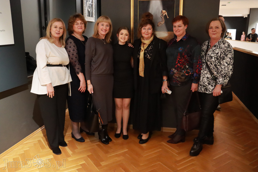 Fotorelacja: Wernisaż TRZY SERCA JEDEN ŚWIAT w MOK Zawiercie