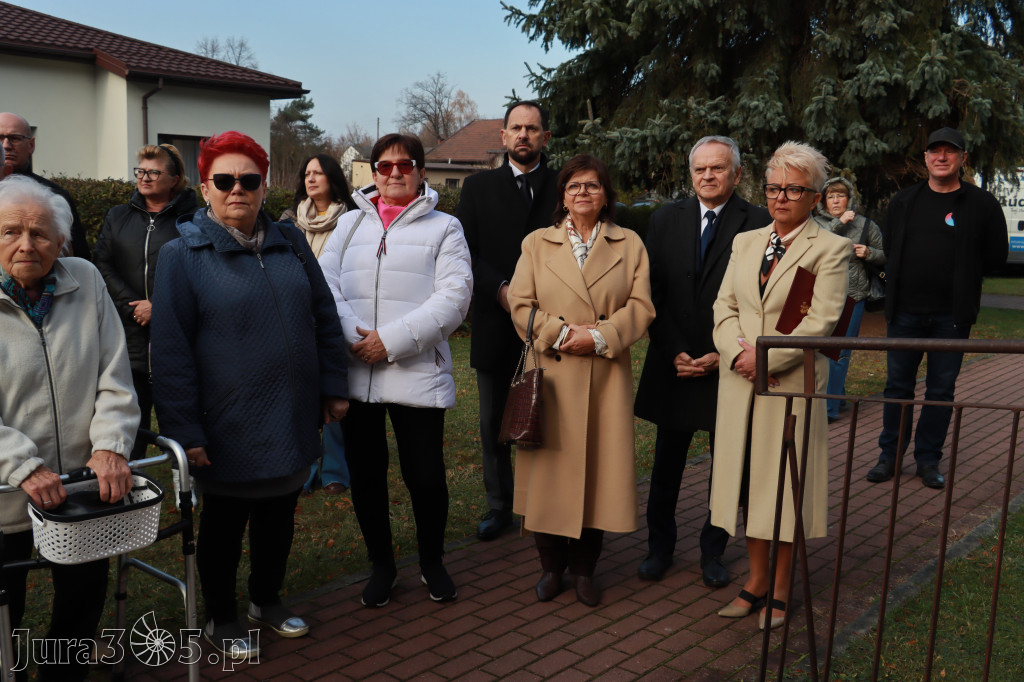 Fotorelacja: Odsłonięcie tablicy pamiątkowej oraz Biała Sobota w Poraju
