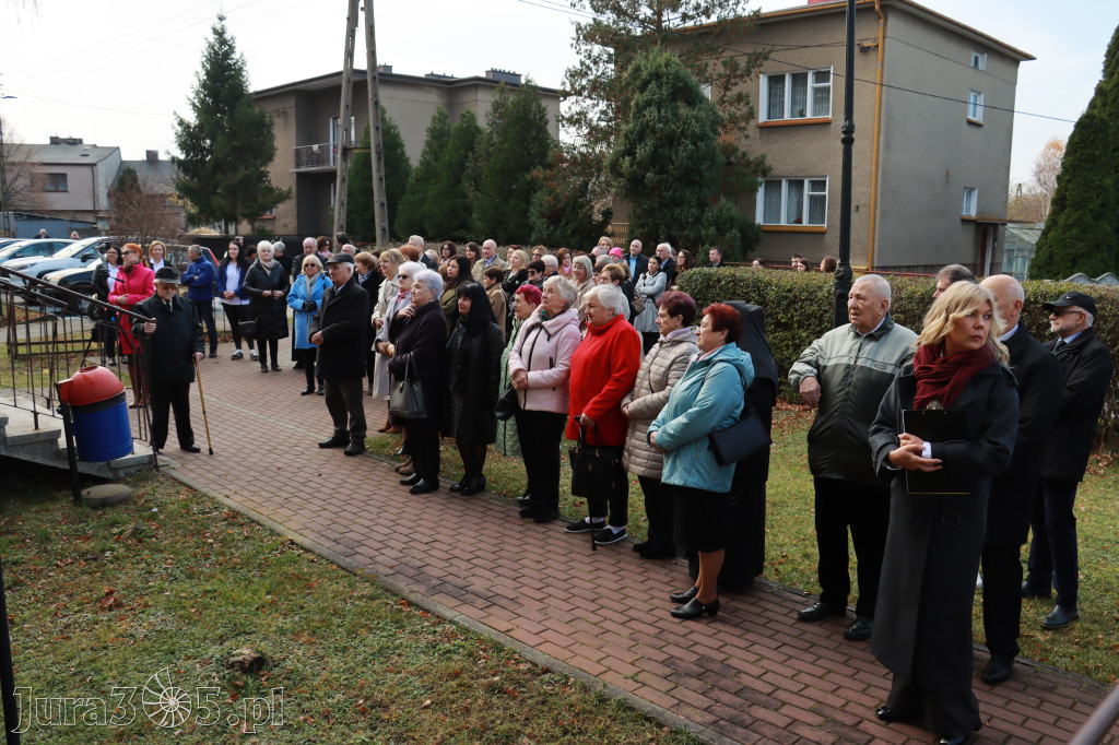 Fotorelacja: Odsłonięcie tablicy pamiątkowej oraz Biała Sobota w Poraju