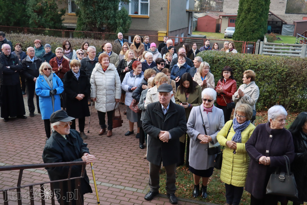 Fotorelacja: Odsłonięcie tablicy pamiątkowej oraz Biała Sobota w Poraju
