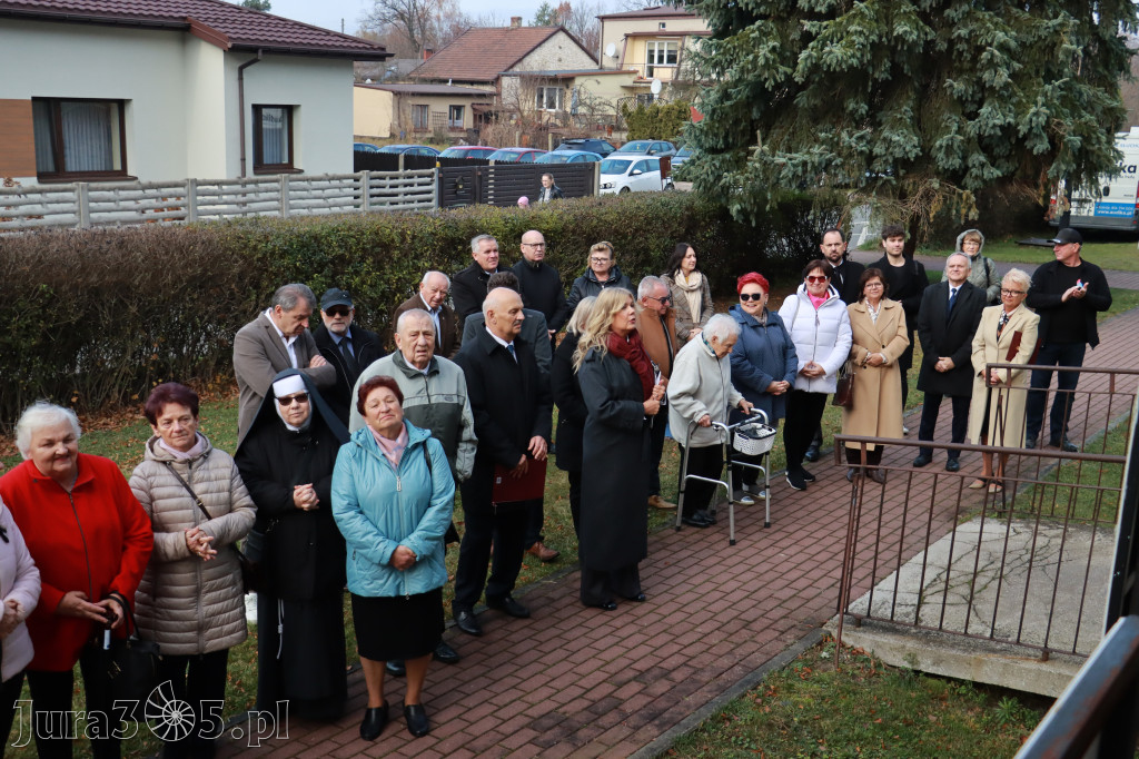 Fotorelacja: Odsłonięcie tablicy pamiątkowej oraz Biała Sobota w Poraju