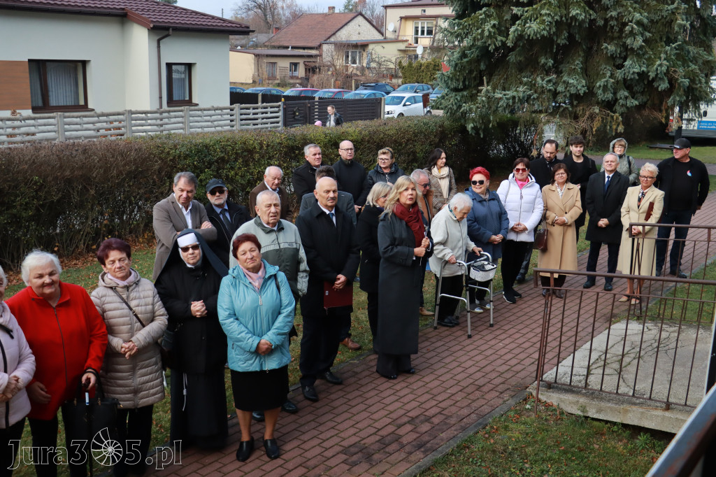 Fotorelacja: Odsłonięcie tablicy pamiątkowej oraz Biała Sobota w Poraju