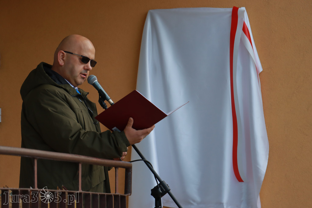 Fotorelacja: Odsłonięcie tablicy pamiątkowej oraz Biała Sobota w Poraju