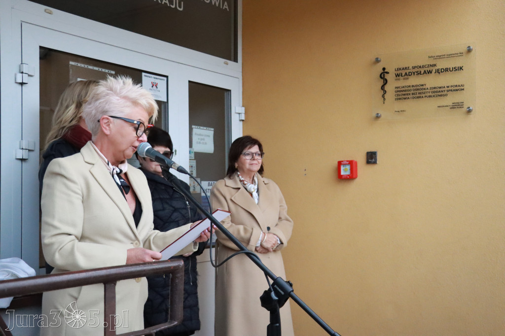 Fotorelacja: Odsłonięcie tablicy pamiątkowej oraz Biała Sobota w Poraju