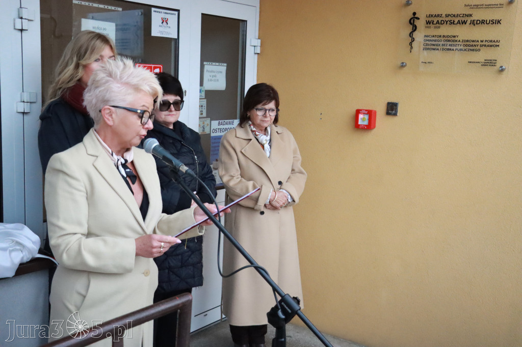 Fotorelacja: Odsłonięcie tablicy pamiątkowej oraz Biała Sobota w Poraju