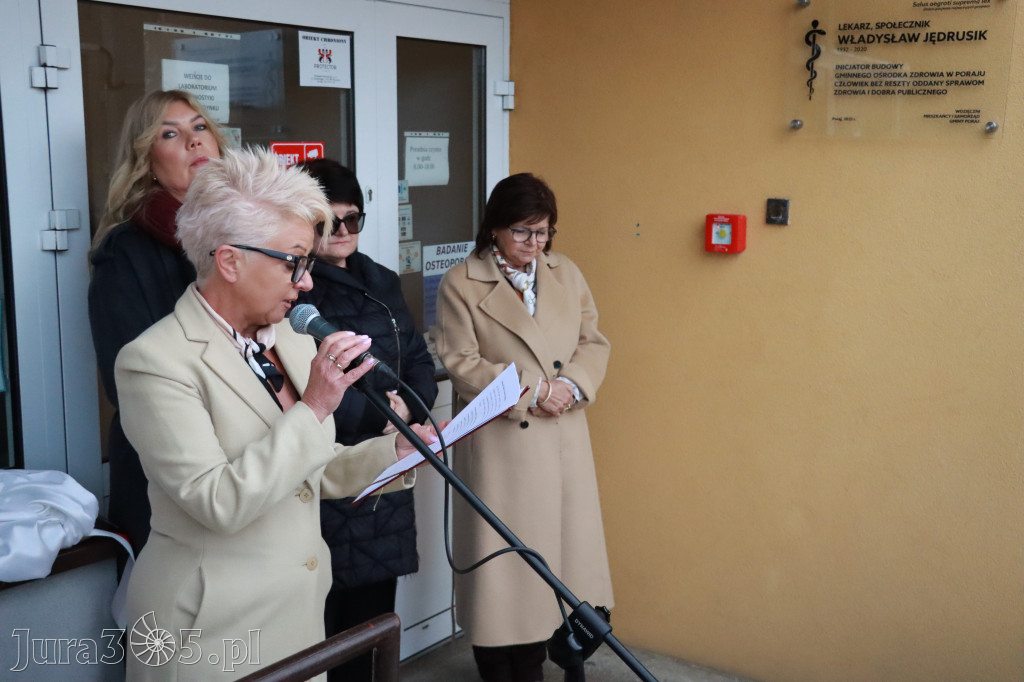 Fotorelacja: Odsłonięcie tablicy pamiątkowej oraz Biała Sobota w Poraju