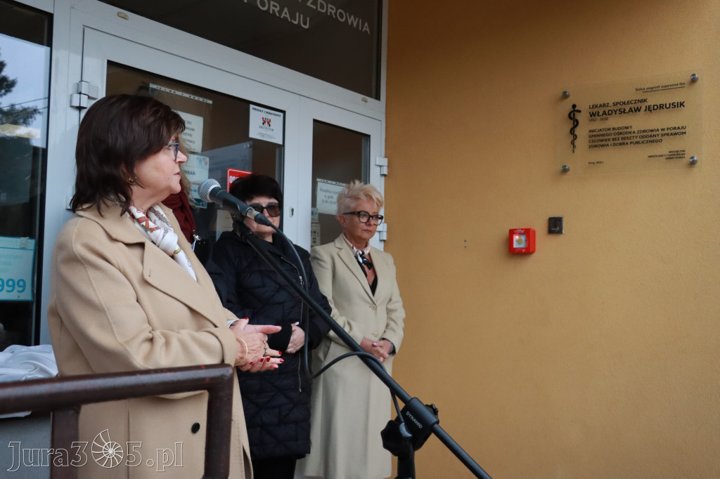 Fotorelacja: Odsłonięcie tablicy pamiątkowej oraz Biała Sobota w Poraju