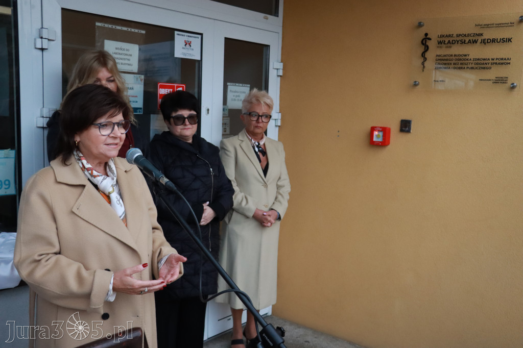Fotorelacja: Odsłonięcie tablicy pamiątkowej oraz Biała Sobota w Poraju