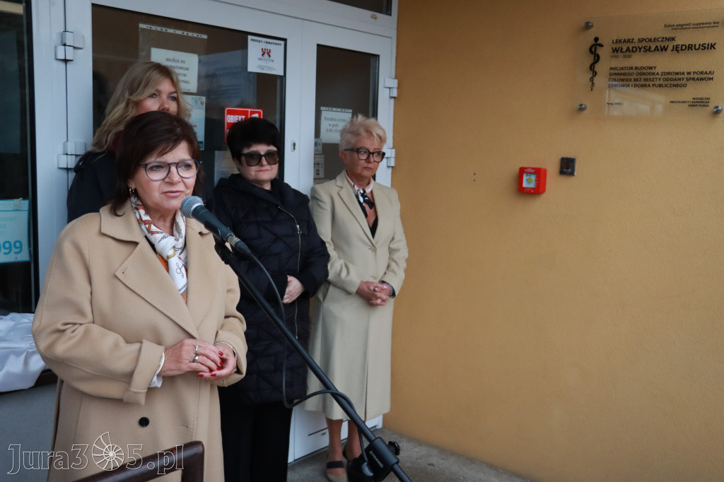 Fotorelacja: Odsłonięcie tablicy pamiątkowej oraz Biała Sobota w Poraju