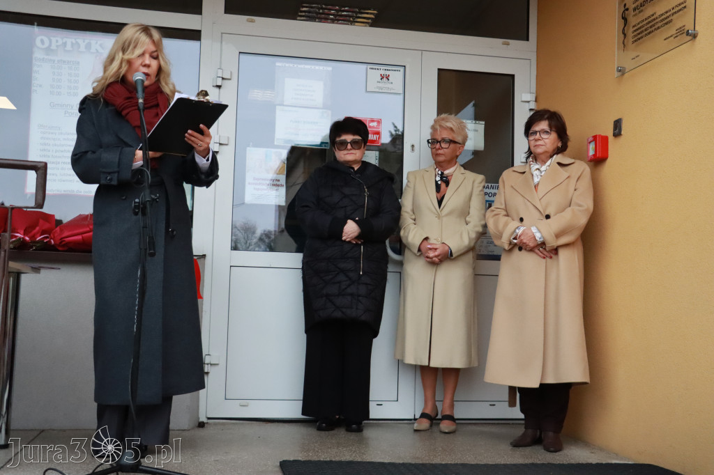 Fotorelacja: Odsłonięcie tablicy pamiątkowej oraz Biała Sobota w Poraju