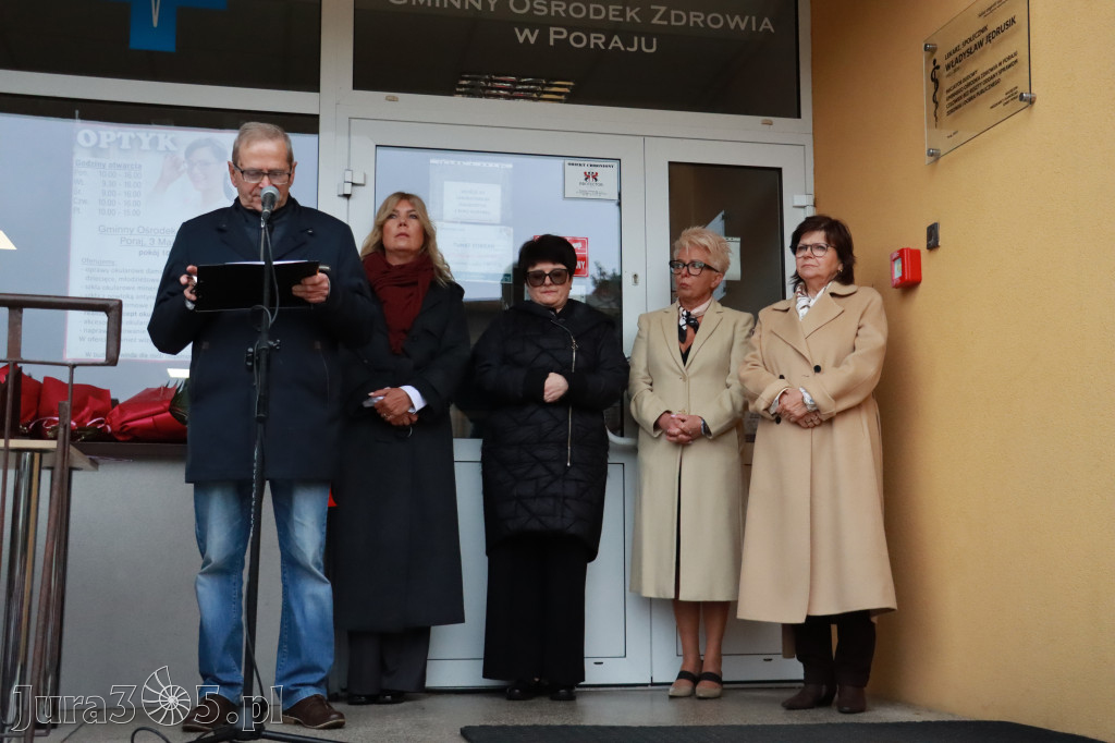 Fotorelacja: Odsłonięcie tablicy pamiątkowej oraz Biała Sobota w Poraju