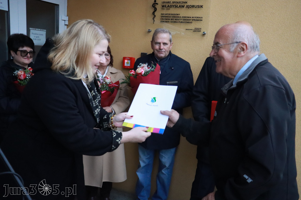 Fotorelacja: Odsłonięcie tablicy pamiątkowej oraz Biała Sobota w Poraju